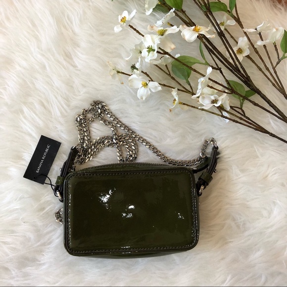 Banana Republic Handbags - Banana Republic | Small Zipper Bag